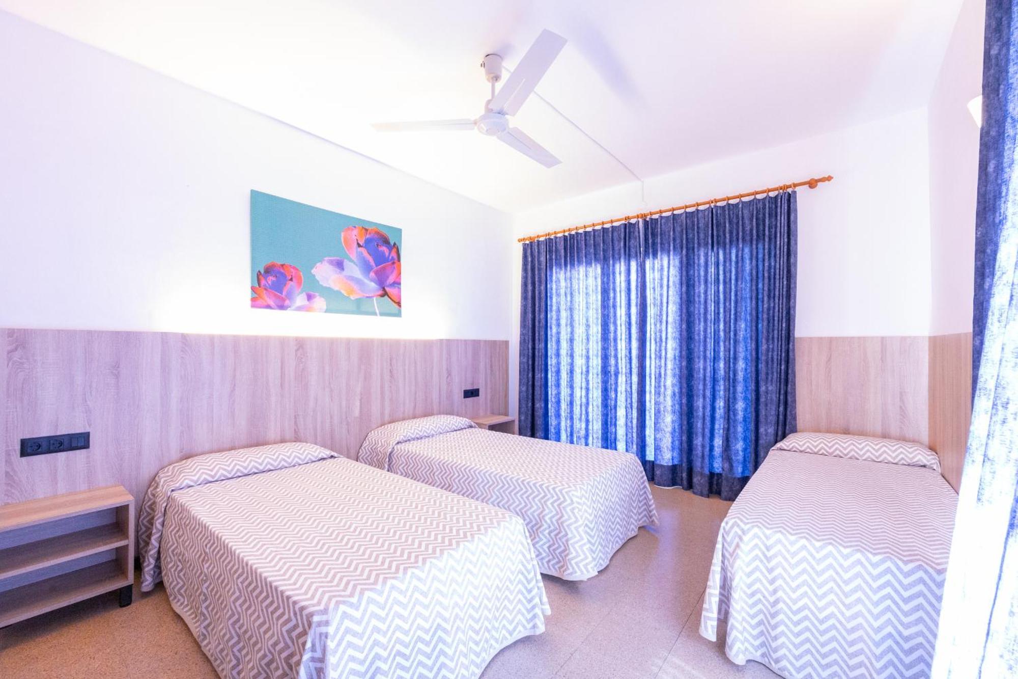 Hotel Bell Aire L'Estartit Bagian luar foto