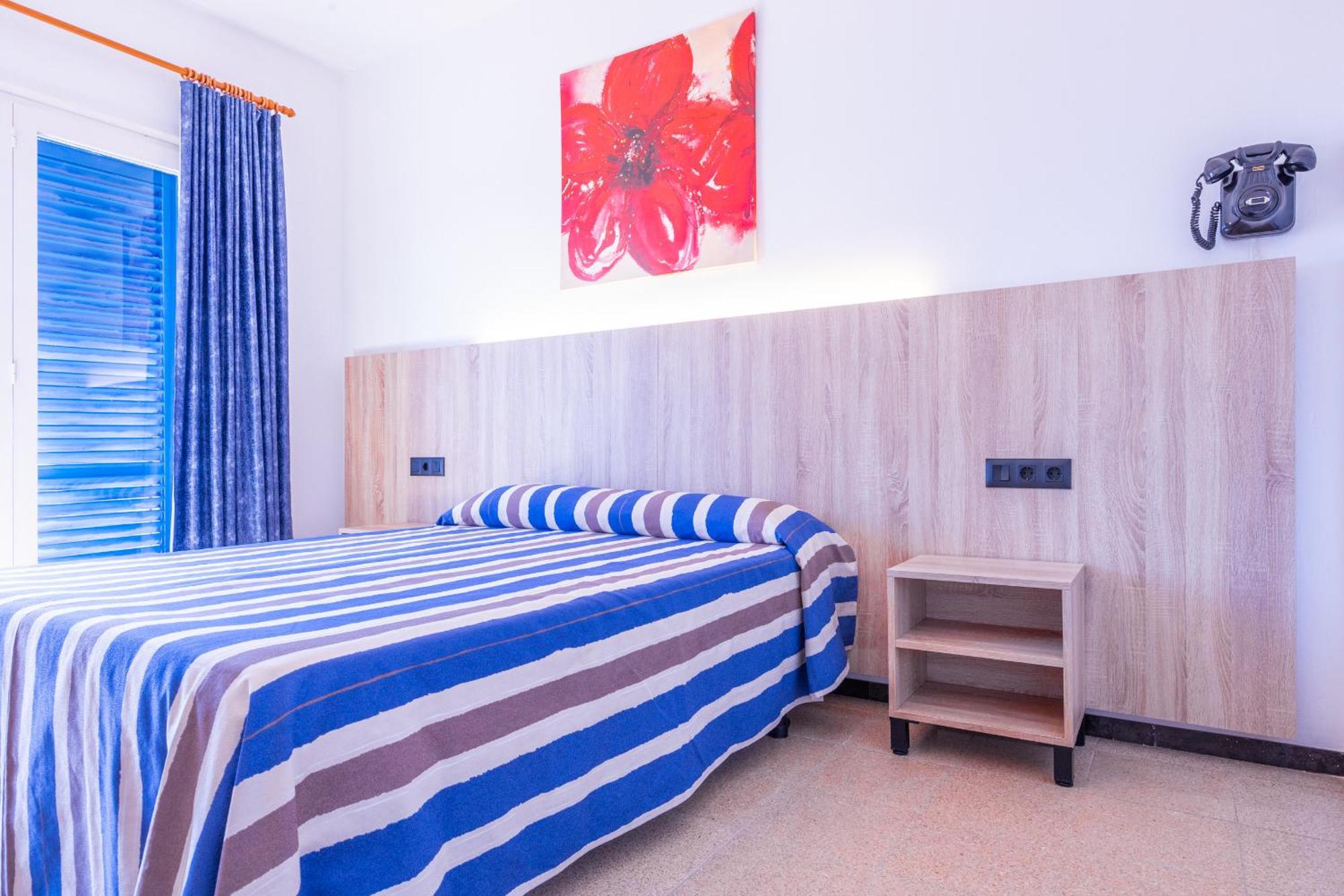 Hotel Bell Aire L'Estartit Bagian luar foto