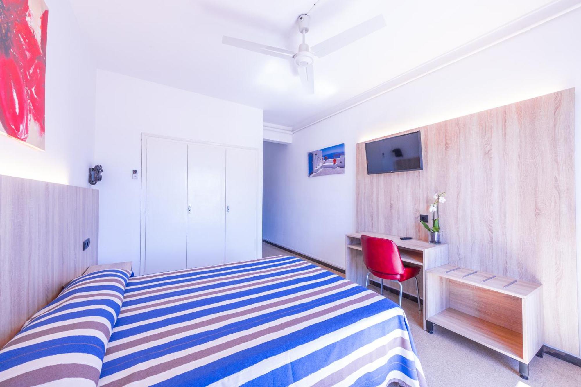 Hotel Bell Aire L'Estartit Bagian luar foto