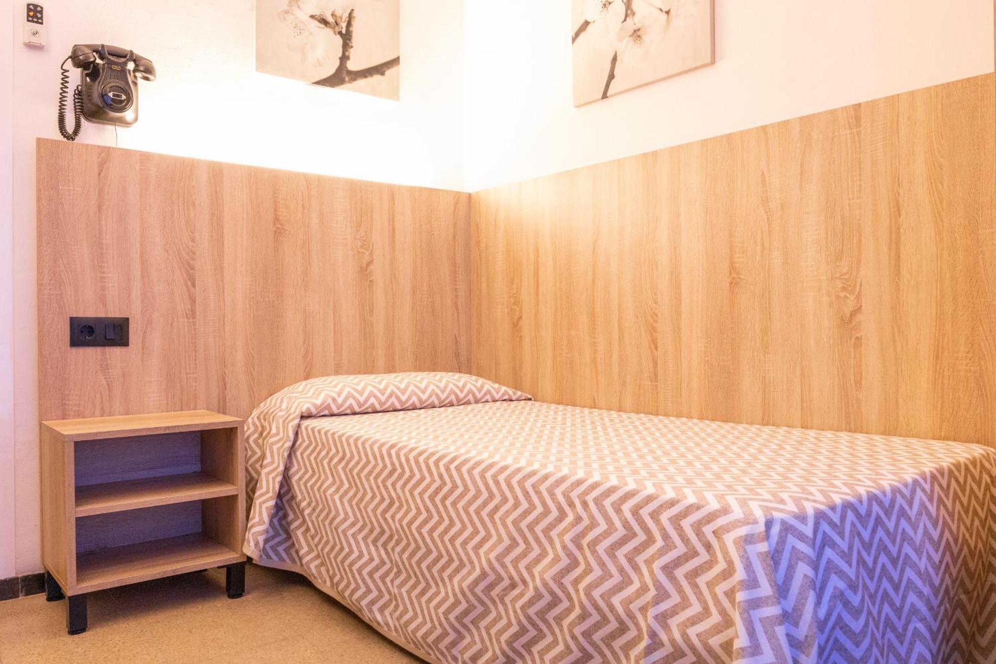 Hotel Bell Aire L'Estartit Bagian luar foto