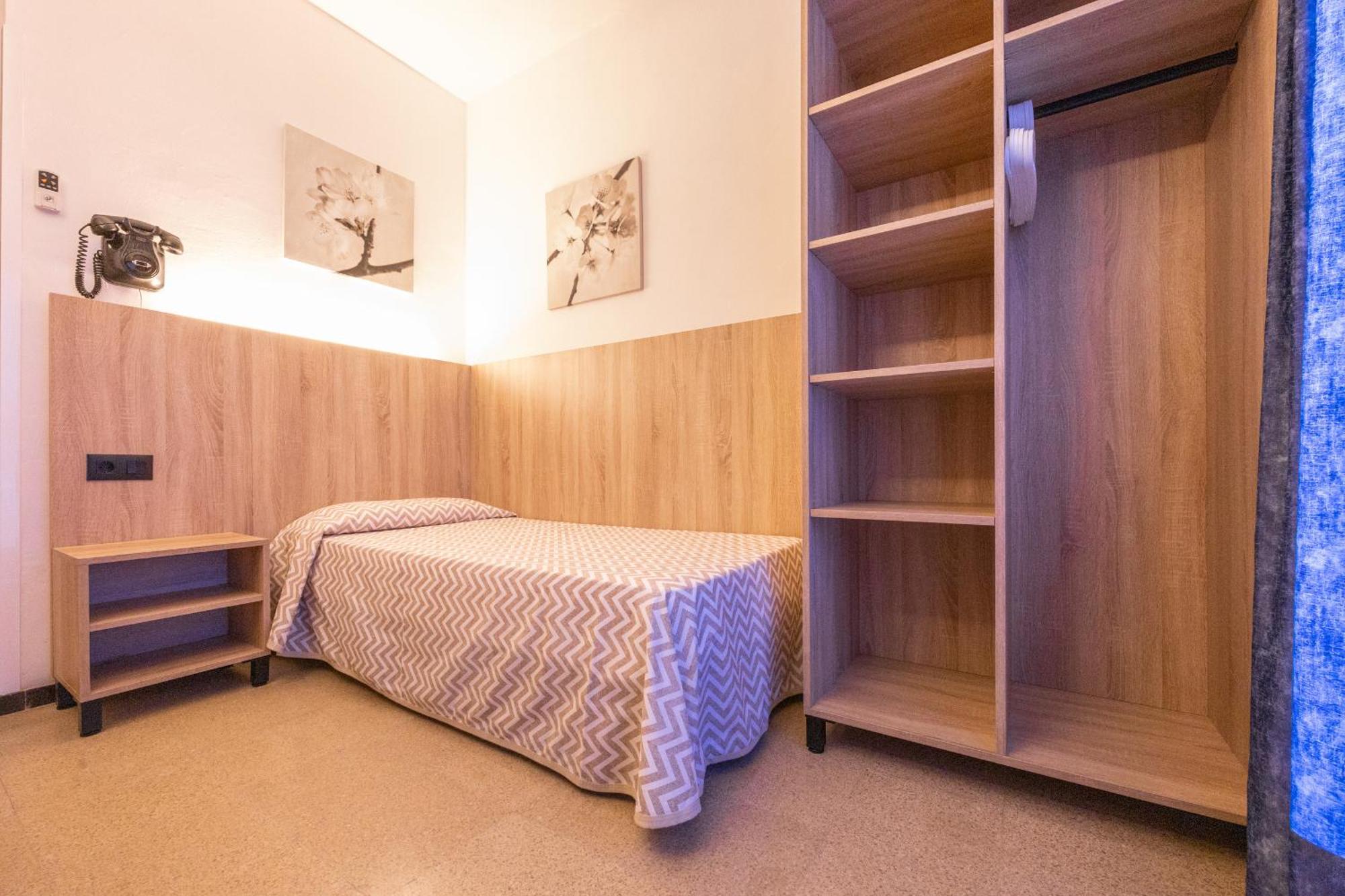 Hotel Bell Aire L'Estartit Bagian luar foto