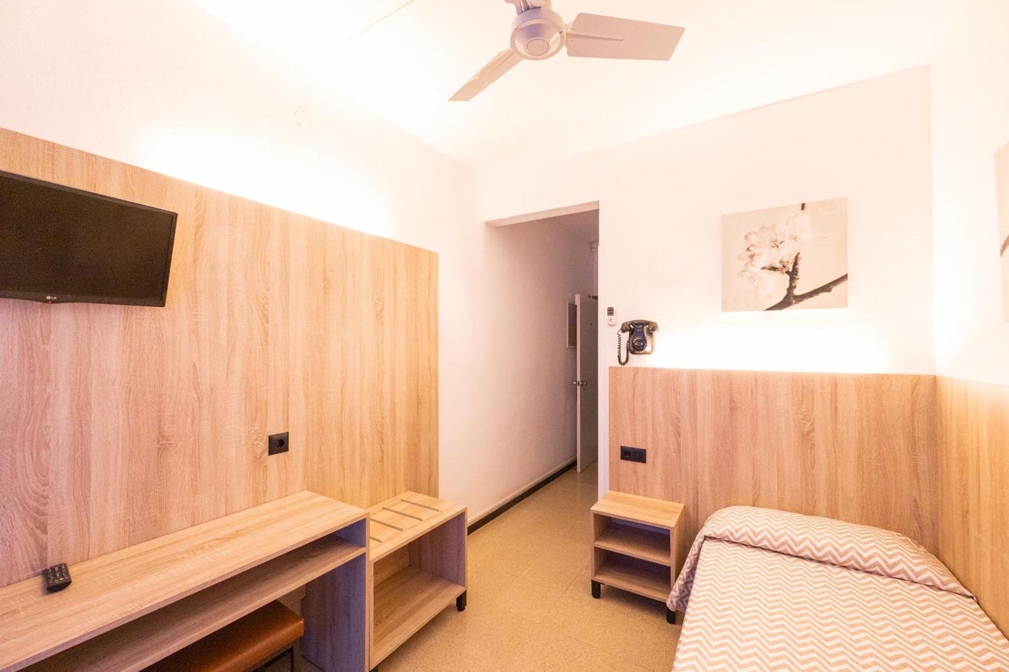 Hotel Bell Aire L'Estartit Bagian luar foto